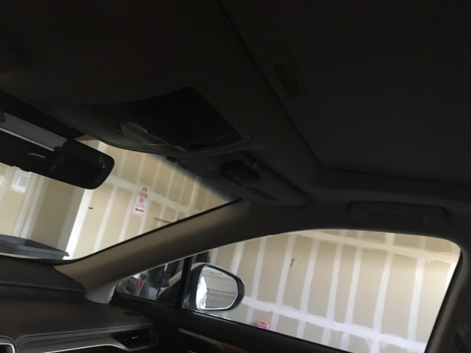 08_13_18_1701_Lexus_in_garage