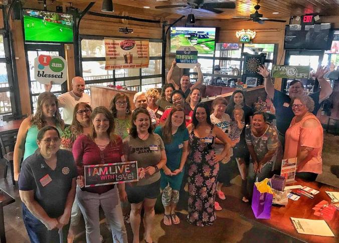 37561287_10155572691596935_588925778188566528_n