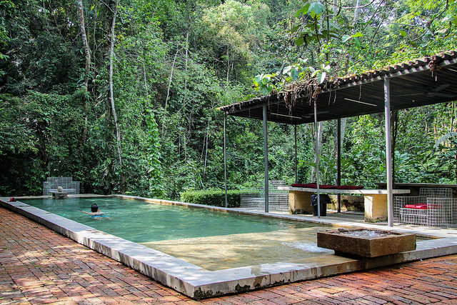 Sekeping-pool-KL-Getaway-Hotels-via-TinyBlackBird.com_