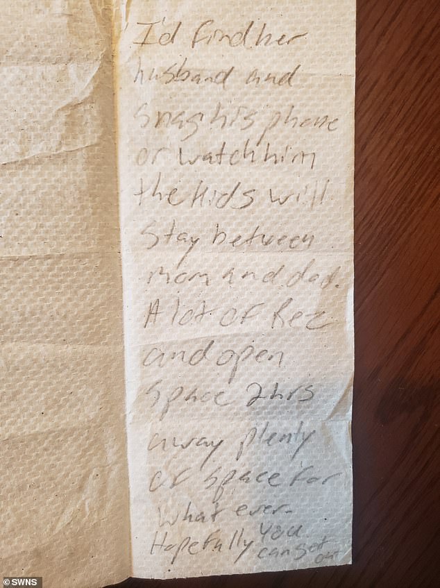 21725842-7747853-In_what_appears_to_be_a_reference_to_Krystal_s_husband_Chad_Fraz-a-143_1575324978760